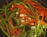 Foto del paso 4 de la receta: Caldeirada de merluza