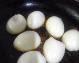 A picture of step 2 of Egg chatpata.