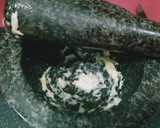 Foto del paso 1 de la receta: Mortero de allioli