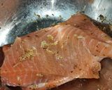 Foto del paso 1 de la receta: Salmón a la mantequilla con puré