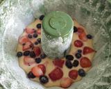 Foto del paso 4 de la receta: Budín de Yogurt y Frutos rojos