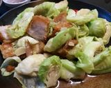 รูปขั้นตอนการทำที่ 7 ของ แขนงผัดหมูกรอบ