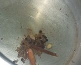 A picture of step 2 of Methi Matar pulaw.