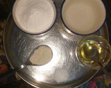 A picture of step 1 of Roti from rice flour.