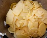 Une image de l'étape 1 de Saucisse purée au Cook Expert.