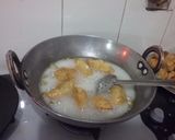 A picture of step 23 of Gujiya (Moong daal khoya and nariyal stuffed).