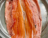 Foto del paso 1 de la receta: Salmón al limón al horno