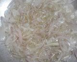 A picture of step 2 of Aaloo ki bhaji.