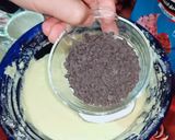 صورة لخطوة 7 من وصفة كب كيك فانيلا سهل وسريع