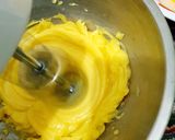 Foto langkah ke 2 dari resep Marmer Cake 4 Telur (Minimalis).