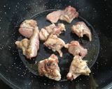 Foto del paso 1 de la receta Arroz caldoso de conejo y caracoles