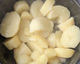 Foto do passo 2 de Purê de batatas super cremoso