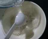 A picture of step 3 of Nishashta halwa.