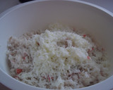 Foto del paso 6 de la receta: Ensaladilla de merluza con bocas de mar y aguacate
