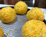 Foto del paso 4 de la receta: Bombas de papa 💣🥔 rellenas de jamón y queso