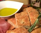 Foto langkah ke 12 dari resep Focaccia with rosemary.