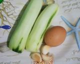 Foto langkah ke 1 dari resep Tumis Timun Telor.