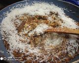 A picture of step 2 of Dates burfi.