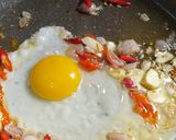 Foto langkah ke 2 dari resep Tumis Orak-Arik Kol Wortel.