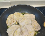 Foto del paso 4 de la receta: Filetes de lomo en salsa