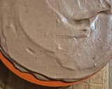 Une image de l'étape 6 de Douceur de Marguerite entremets chocolat intense et coeur de poire 🍐.