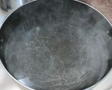 A picture of step 1 of Shrimp Alfredo.