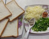 ચીઝ ચીલી ટોસ્ટ સેન્ડવીચ(Cheese chilli toast sandwich recipe in gujarati) રેસીપી સ્ટેપ2ફોટો
