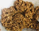 A picture of step 2 of Coconut gulkand balls.