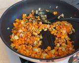 Foto del paso 2 de la receta: Col con bacon y setas