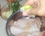 Foto langkah ke 1 dari resep Masak Ayam Bumbu Kuning Santan, Enak, Gurih Dan Gampang Membuat nya👍.