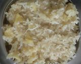 A picture of step 4 of Coconut, apple laddu.