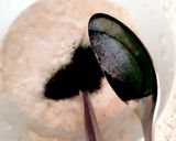 A picture of step 2 of My healthy Porridge with Spirulina Powder.