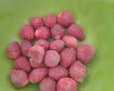 Foto langkah ke 1 dari resep Strawberry Banana Smoothies.