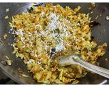வெயிட்லாஸ் பொரியல்/கேரட் முட்டைகோஸ் பொரியல்(cabbage poriyal recipe in tamil) ரெசிபி ஸ்டேப் 6 புகைப்படம்