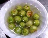 รูปขั้นตอนการทำที่ 1 ของ แกงเขียวหวานไก่มะเขือไข่เตา