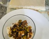 Foto del paso 5 de la receta: Tofu con aceitunas, salsa de soya y aceite de ajonjolí (sésamo)