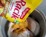 Foto langkah ke 1 dari resep Ayam Goreng Bumbu Racik.