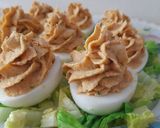 Foto del paso 5 de la receta: Huevos rellenos de bacalao y gambas