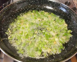 Foto del paso 2 de la receta: Arroz con pollo y costillas