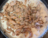 Foto del paso 5 de la receta: Solomillo strogonoff fácil