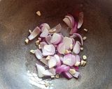 A picture of step 1 of Broccoli soup.