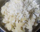 A picture of step 2 of Hara bhara kebab.