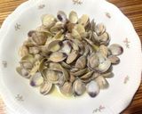 Foto del passaggio 1 della ricetta Tagliolini con cicale di mare e lupini