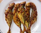 Foto langkah ke 3 dari resep Ikan goreng ketumbar.