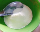 Hình bước làm 2 của món Sauce dầu trứng sữa để làm bông lan trứng muối
