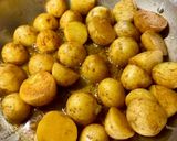 A picture of step 1 of Huevos Rotos (Broken Eggs).