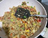Foto langkah ke 4 dari resep Nasi Goreng Solaria.