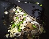 A picture of step 1 of Corn Methi Pulao.
