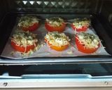 Foto langkah ke 2 dari resep Baked Cheesy Tomatoes with Baked Eggs Smoked Beef Cup.
