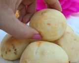 Foto del paso 5 de la receta: Pancitos saborizados de cebolla con queso y de morrón